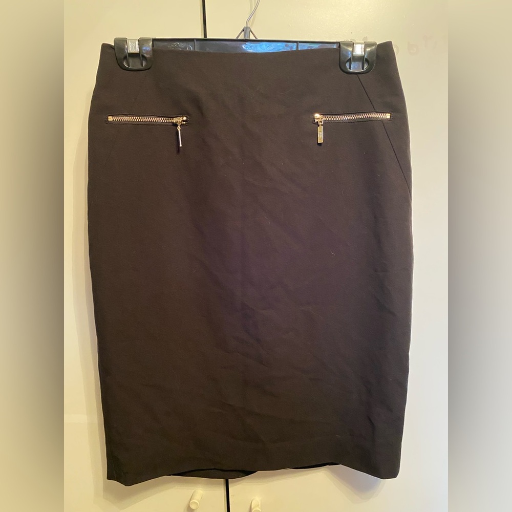 Elegant Black Pencil Skirt